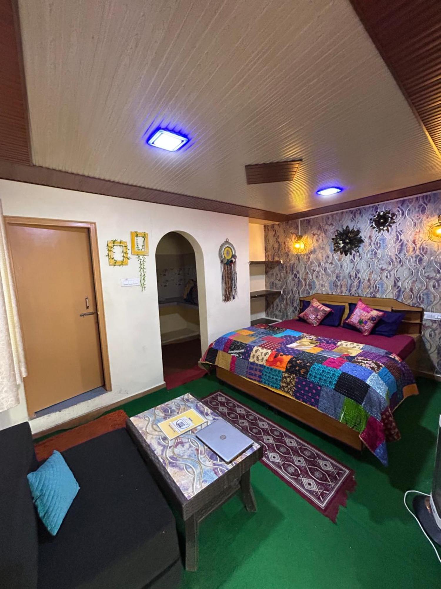 Laxmi Narayan Homestay-Harshil Harsil Zewnętrze zdjęcie