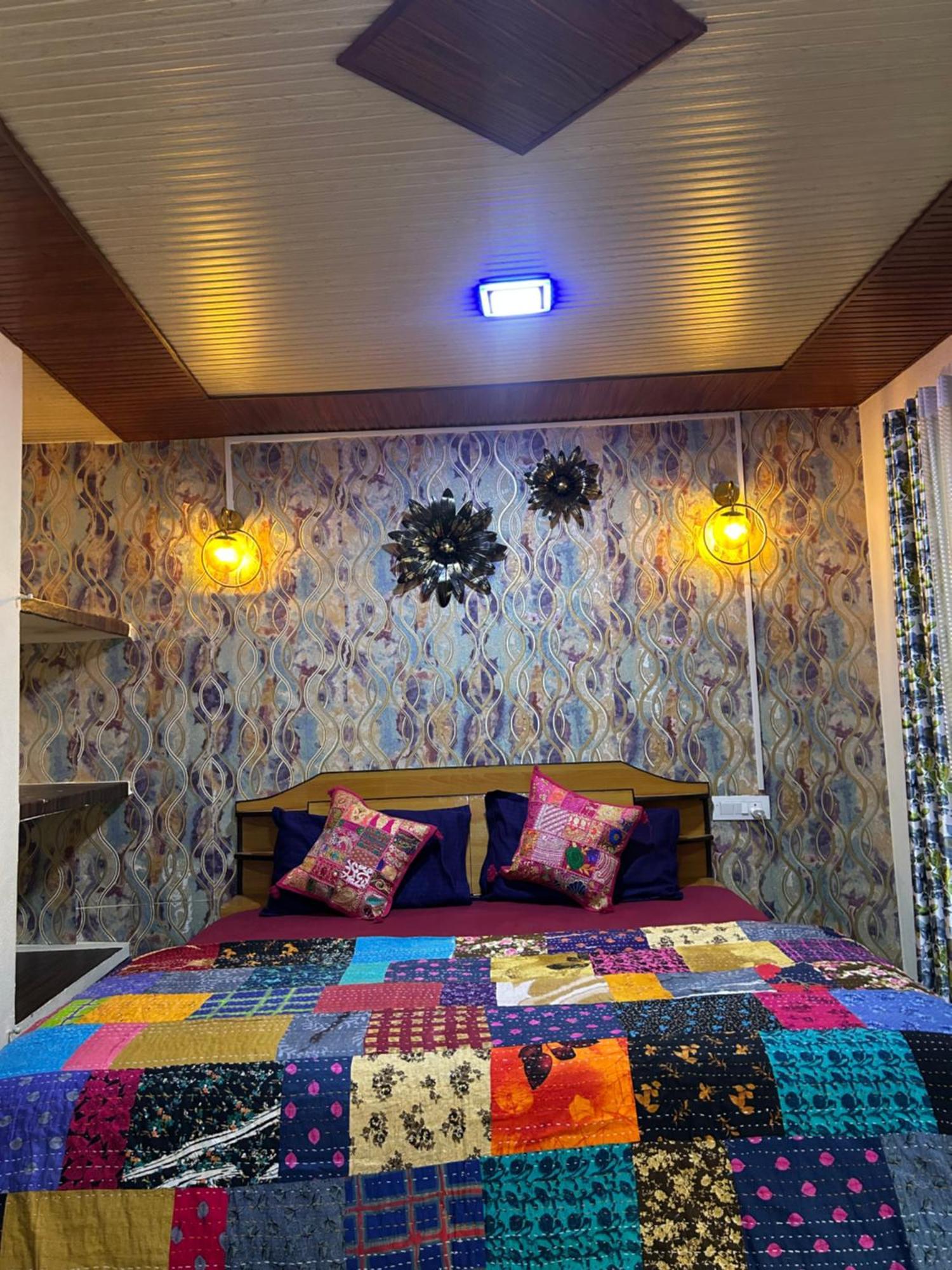Laxmi Narayan Homestay-Harshil Harsil Zewnętrze zdjęcie